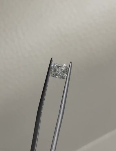Бриллиант радиант 1.06 ct I/VS2