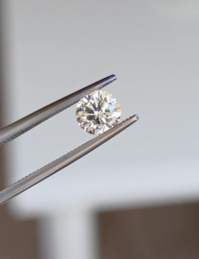 Бриллиант круг 0.70 ct O-P/VVS1
