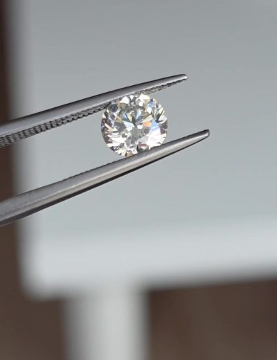 Бриллиант круг 1.02 ct Q-R/VS2