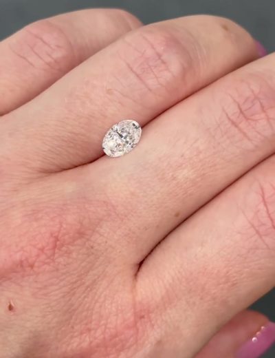 Бриллиант овал 1.11 ct D/SI2